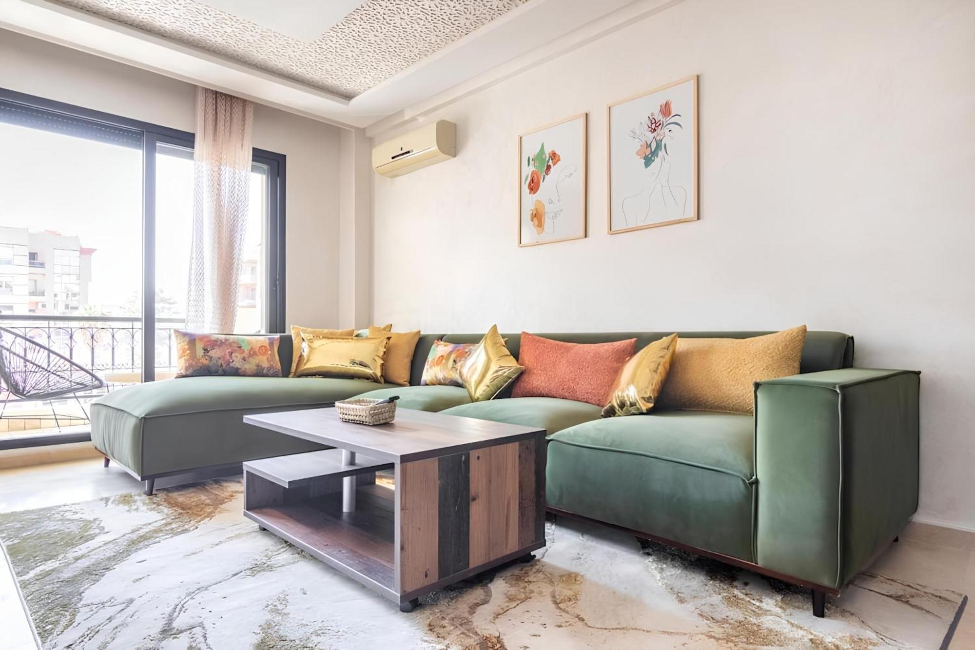 C-Appartement De Luxe Plein Centre De Gueliz Avec Piscine Parking Wifi Netflix Marrakesh Exteriör bild